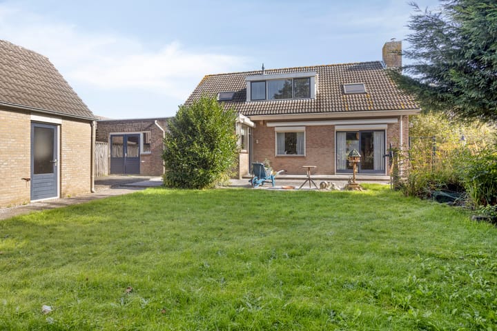 Vrijstaande woning te koop: Hubertusstraat 14, Dongen