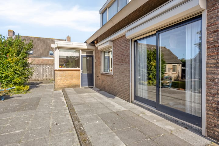 Vrijstaande woning te koop: Hubertusstraat 14, Dongen