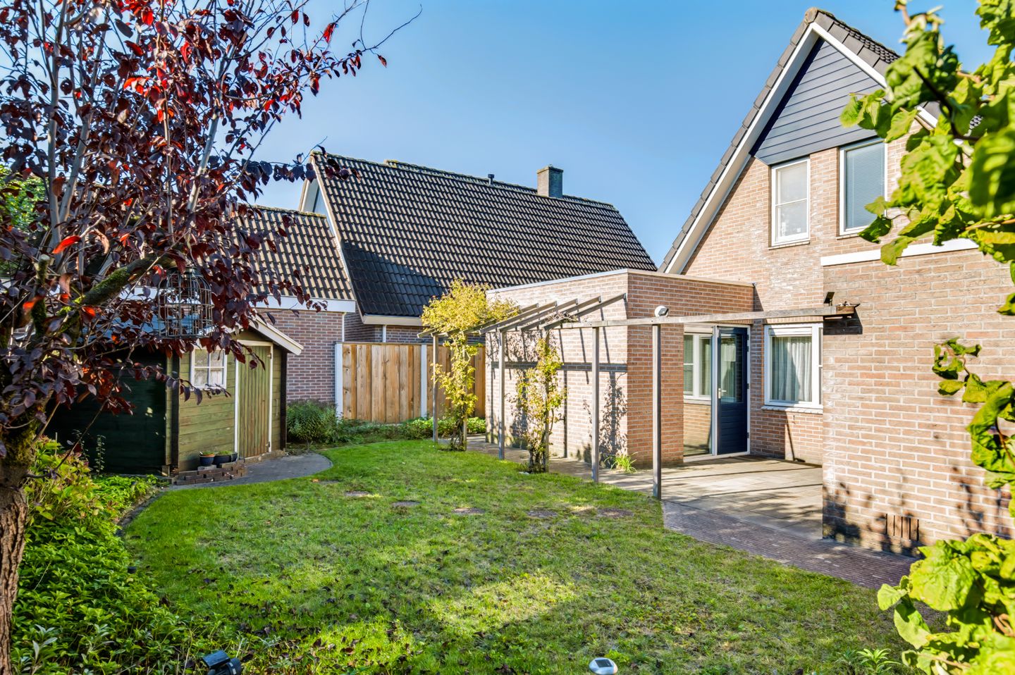 Foto 44 van Leeuwerikstraat 1
