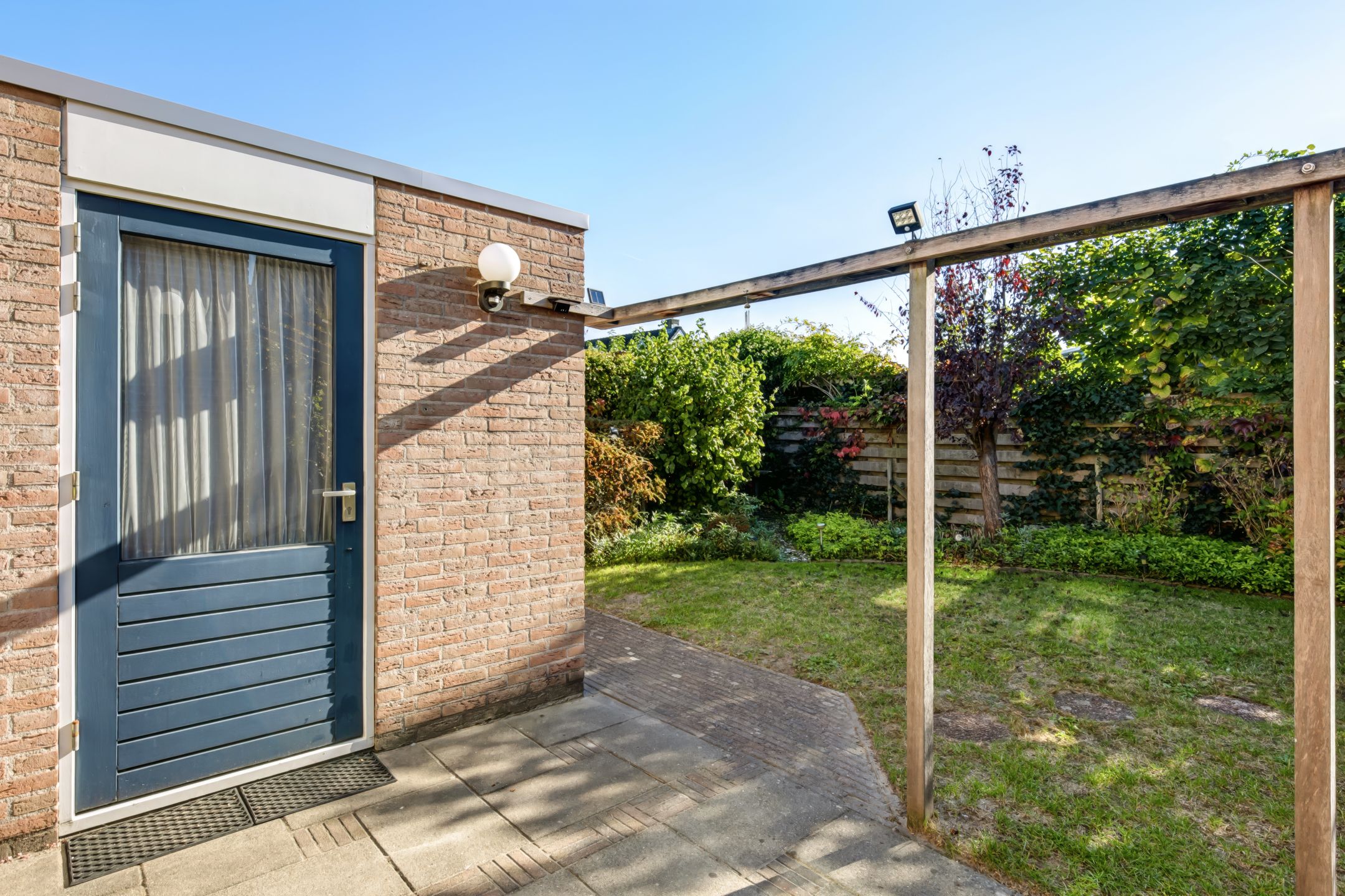 Foto 42 van Leeuwerikstraat 1