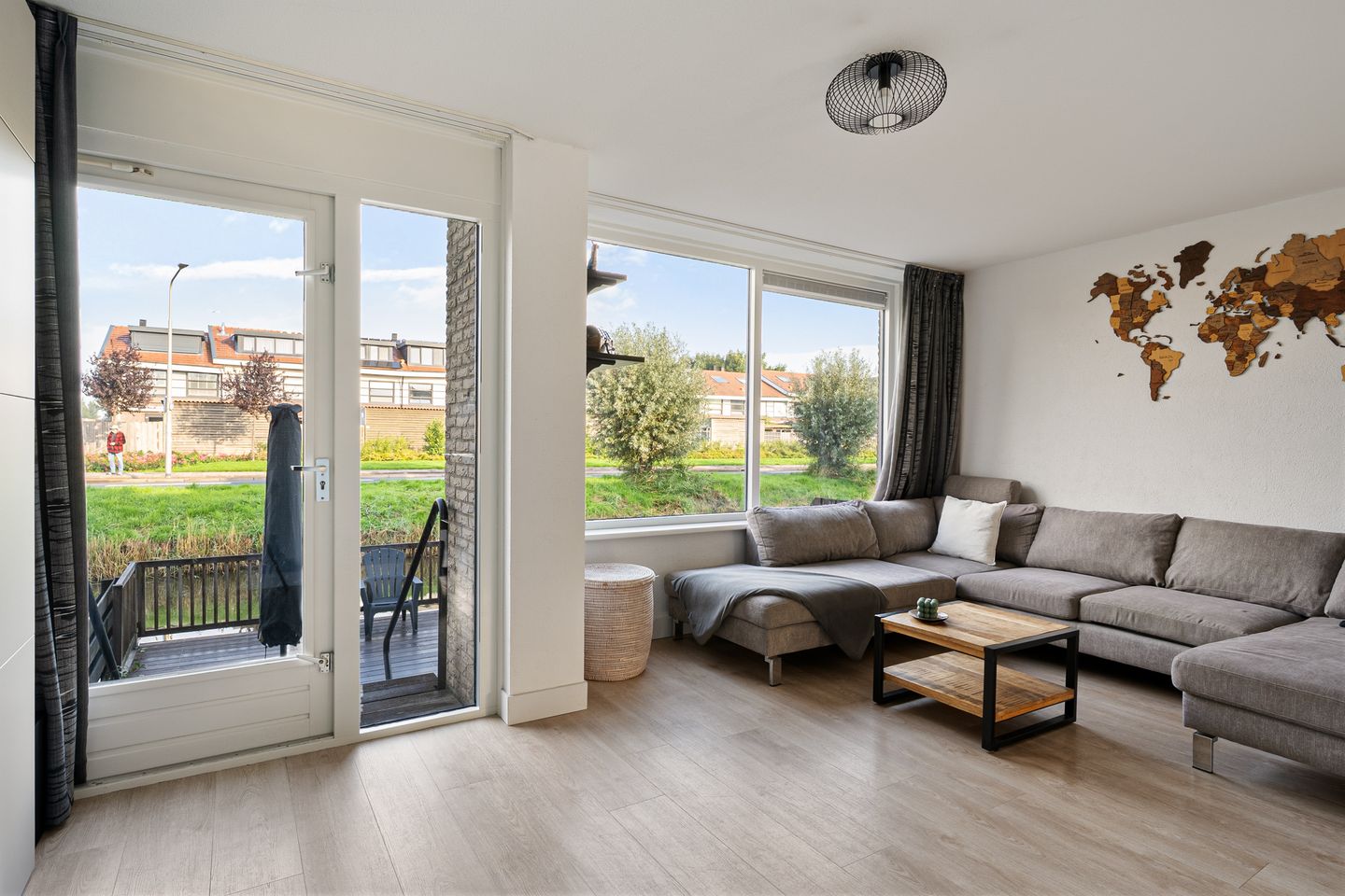 Photo 10 of van Swietenstraat 3