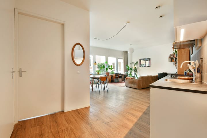 Appartement te koop: Nobelstraat 19A10, Haarlem