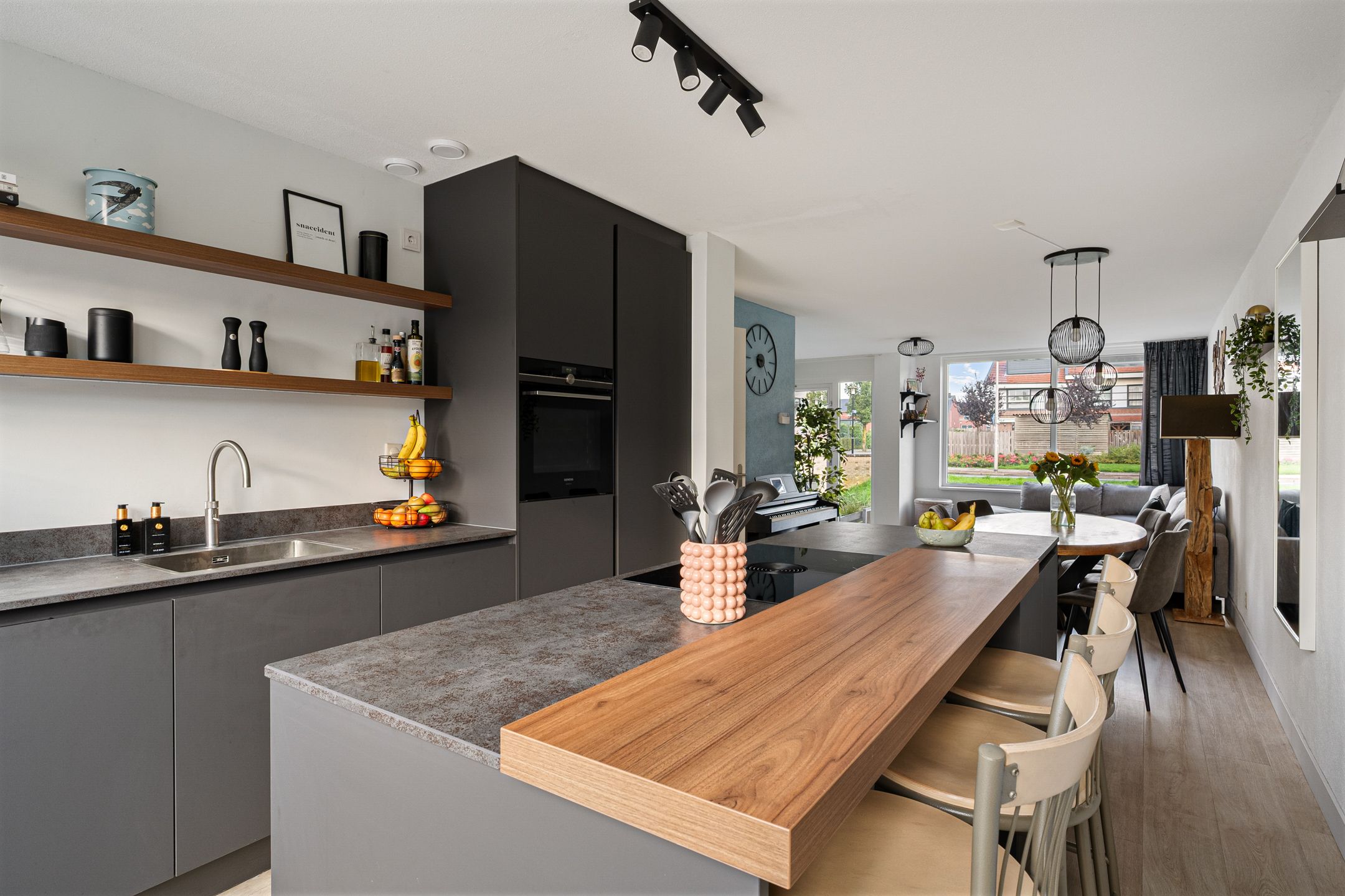Photo 15 of van Swietenstraat 3