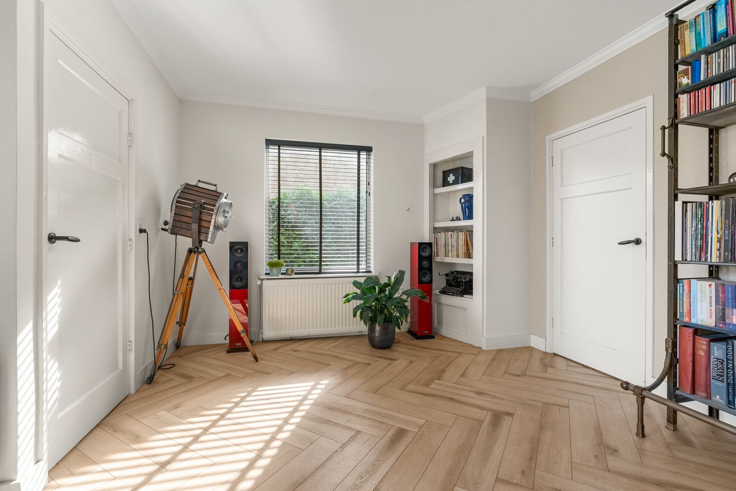 Photo 10 of Schoolstraat 28