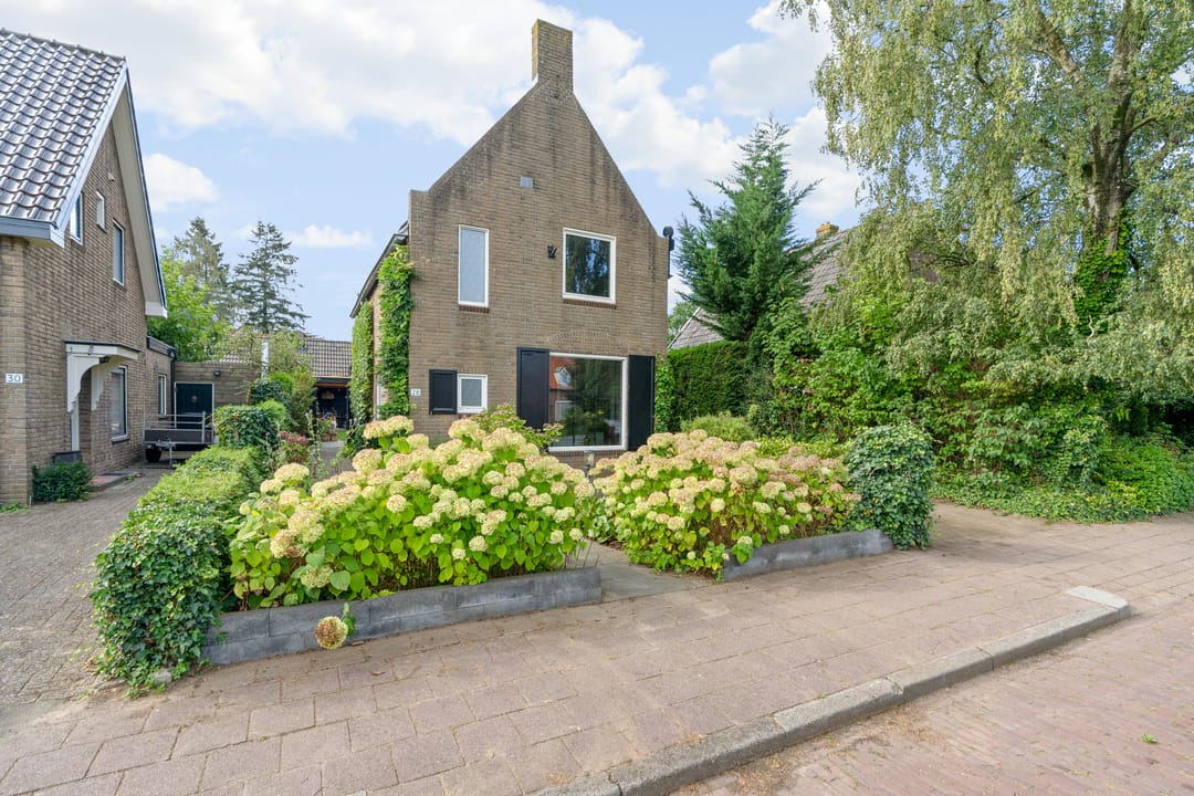 Photo 1 of Schoolstraat 28