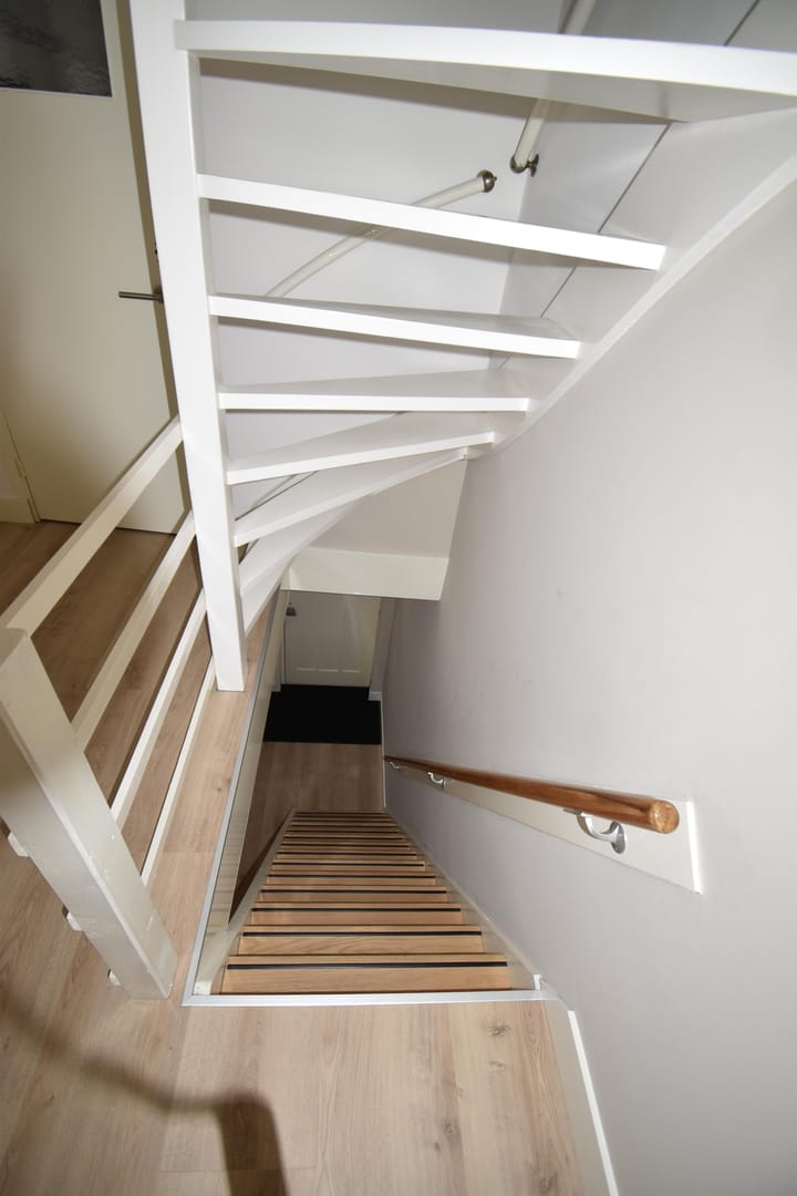 Tussenwoning te koop: Pastoor Vinkesteynstraat 48, Kwintsheul