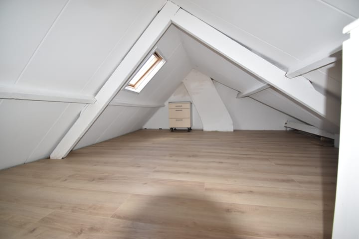 Tussenwoning te koop: Pastoor Vinkesteynstraat 48, Kwintsheul