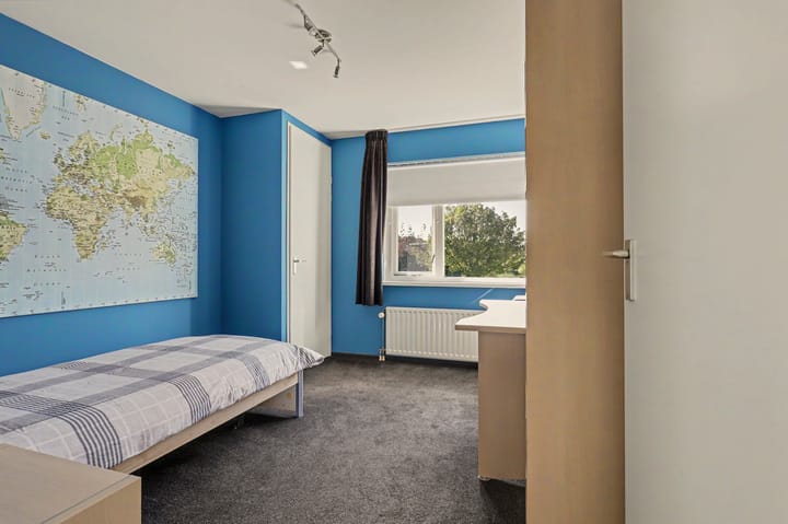 Twee-onder-één-kap te koop: Middenakker 24, Den Hout