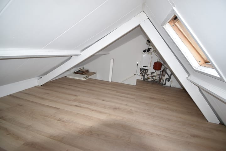 Tussenwoning te koop: Pastoor Vinkesteynstraat 48, Kwintsheul