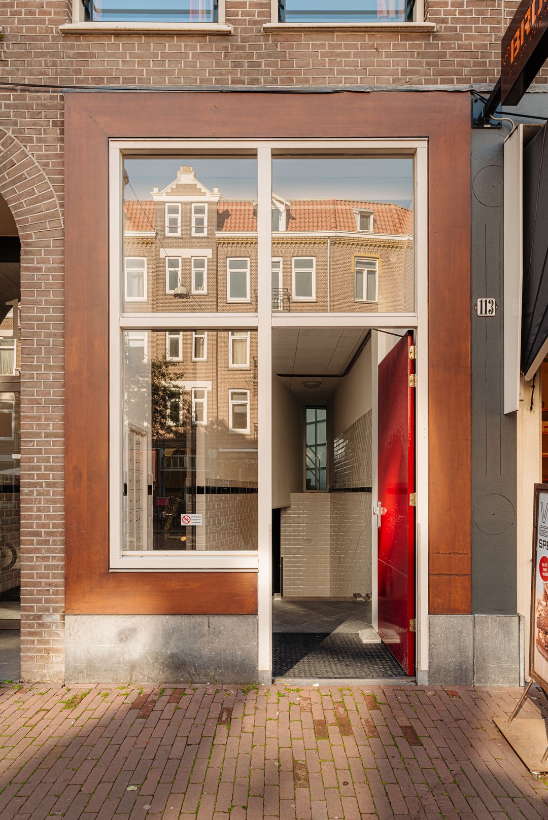 Photo 32 of Spaarndammerstraat 111-C
