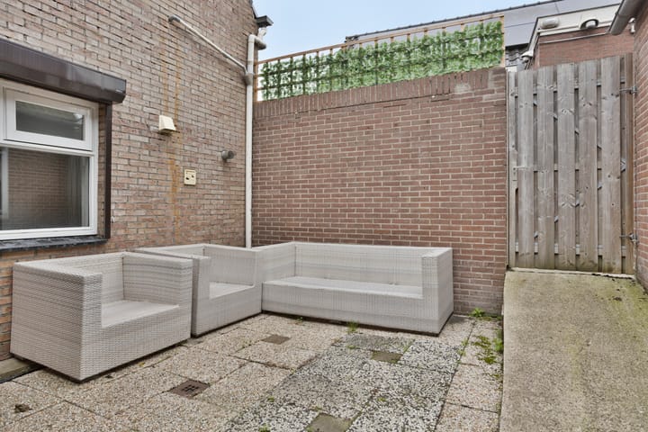 Vrijstaande woning te koop: Oostdam 10, Steenbergen (Nb)