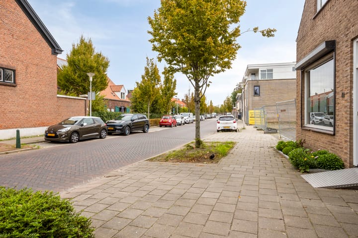 Foto 4 van Oostdam 10