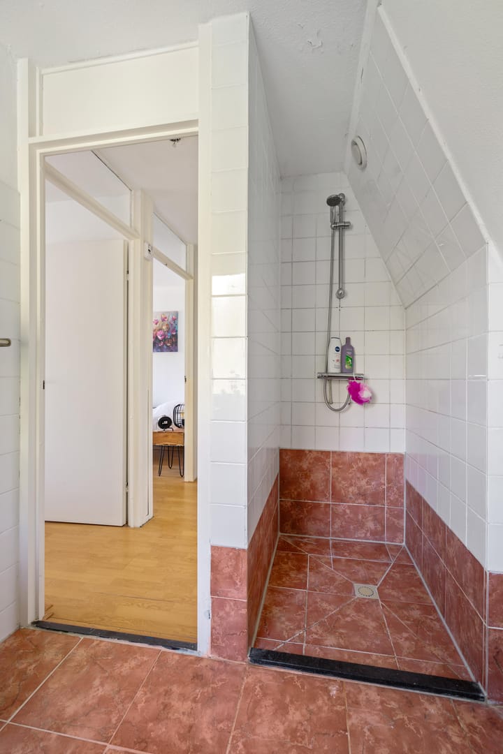 Hoekwoning te koop: Kremersheerd 182, Groningen