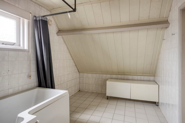 Vrijstaande woning te koop: Oostdam 10, Steenbergen (Nb)