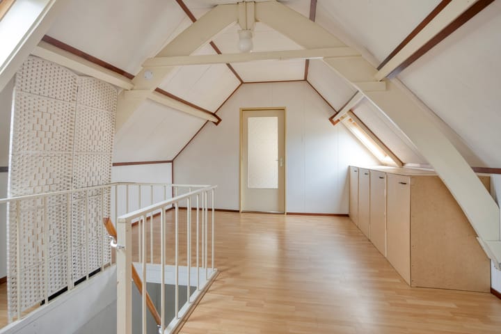 Vrijstaande woning te koop: Oostdam 10, Steenbergen (Nb)