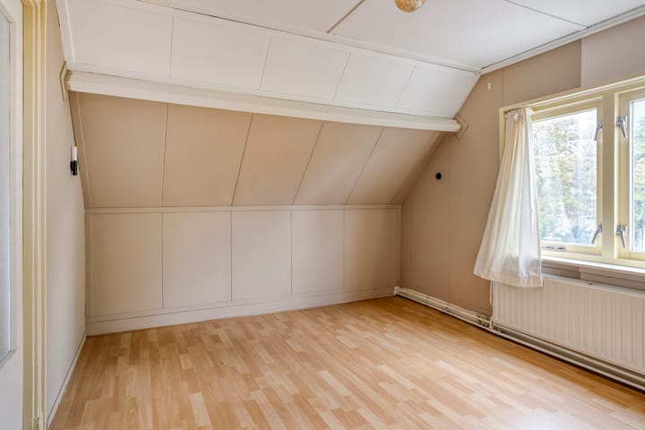 Vrijstaande woning te koop: Oostdam 10, Steenbergen (Nb)