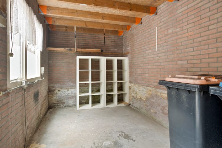 Vrijstaande woning te koop: Oostdam 10, Steenbergen (Nb)
