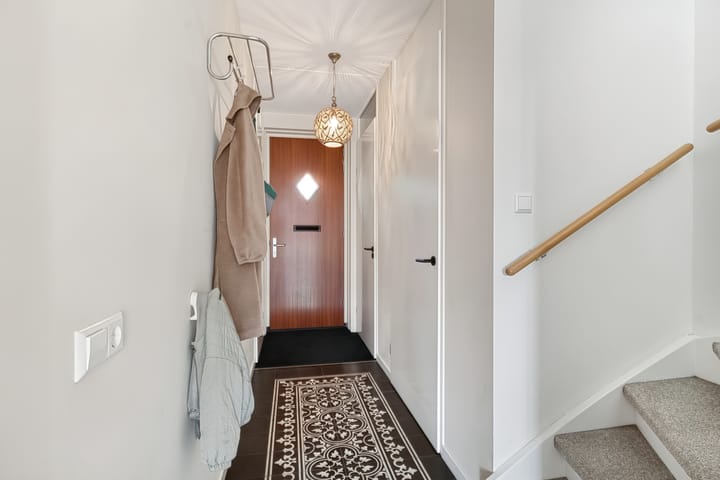 Tussenwoning te koop: Cederhout 35, Waddinxveen