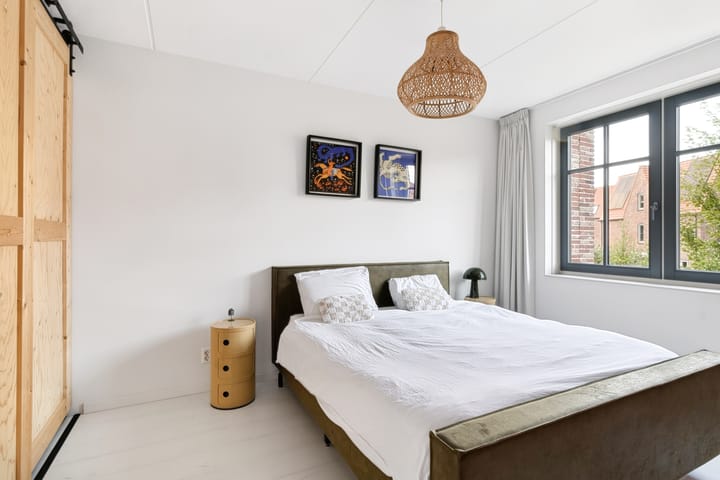 Tussenwoning te koop: Cederhout 35, Waddinxveen