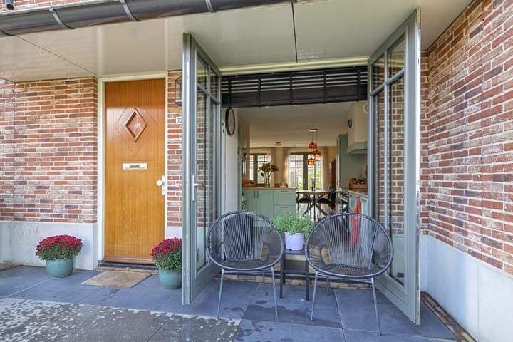 Tussenwoning te koop: Cederhout 35, Waddinxveen