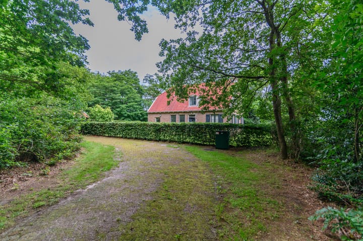 Vrijstaande woning te koop: Blauwe Bos 2, Haule
