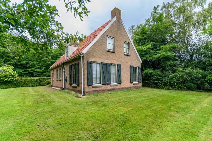 Vrijstaande woning te koop: Blauwe Bos 2, Haule