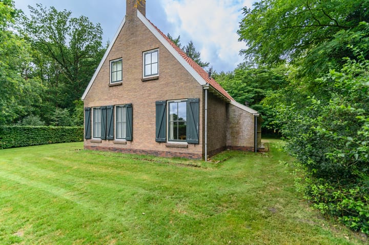 Vrijstaande woning te koop: Blauwe Bos 2, Haule