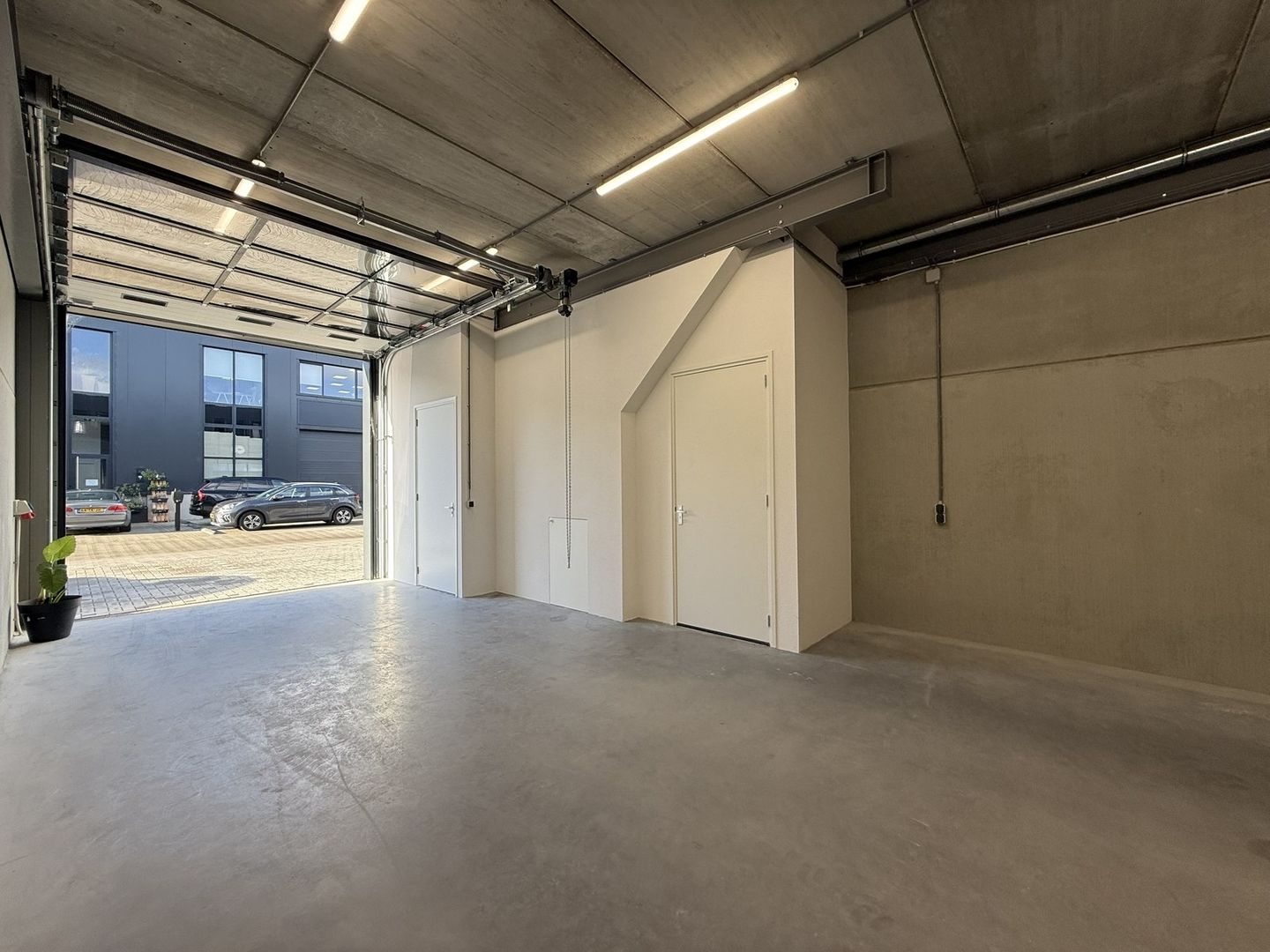 Bekijk foto 2 van Afmijnstraat 49