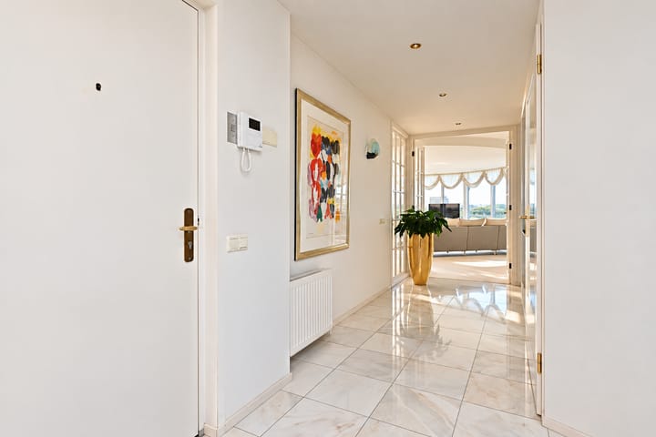 Appartement te koop: Koningin Julianaplein 67, Leidschendam