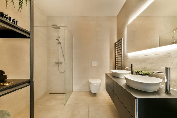 Appartement te koop: Mies van der Rohestraat 47, Hoofddorp