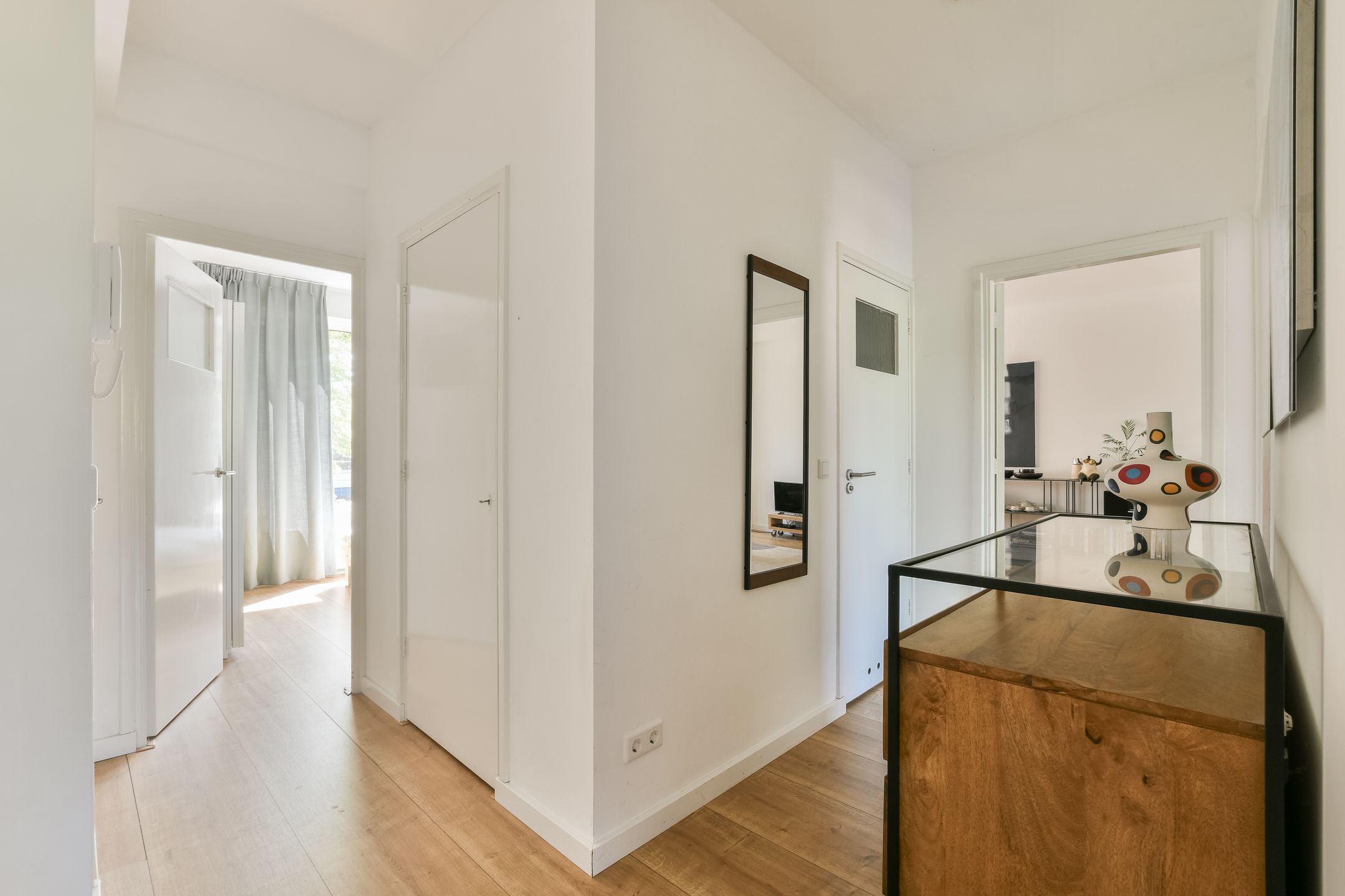 Photo 9 of Zuid-Hollandstraat 96-2