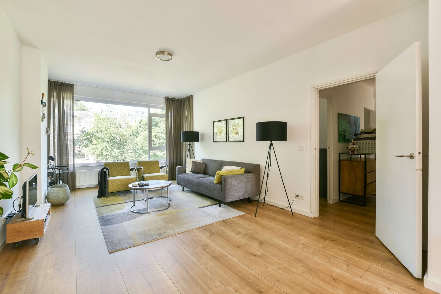 Photo 10 of Zuid-Hollandstraat 96-2