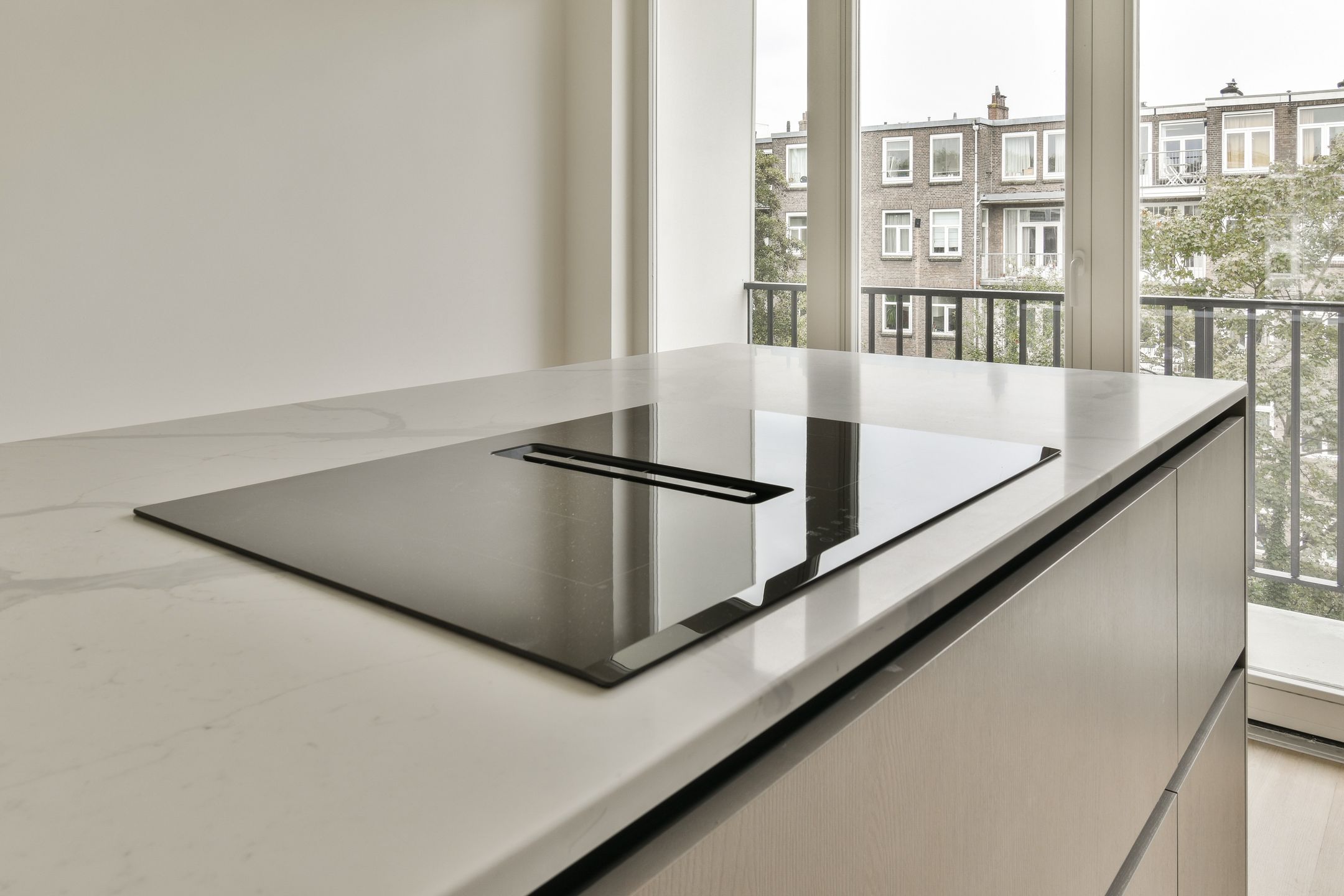 Foto 9 van Reinier Claeszenstraat 53-3