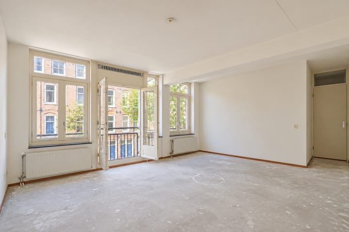 Appartement te huur: Tweede van Swindenstraat 212, Amsterdam