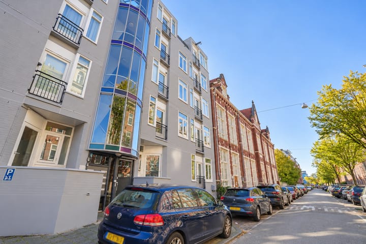 Appartement te huur: Tweede van Swindenstraat 212, Amsterdam