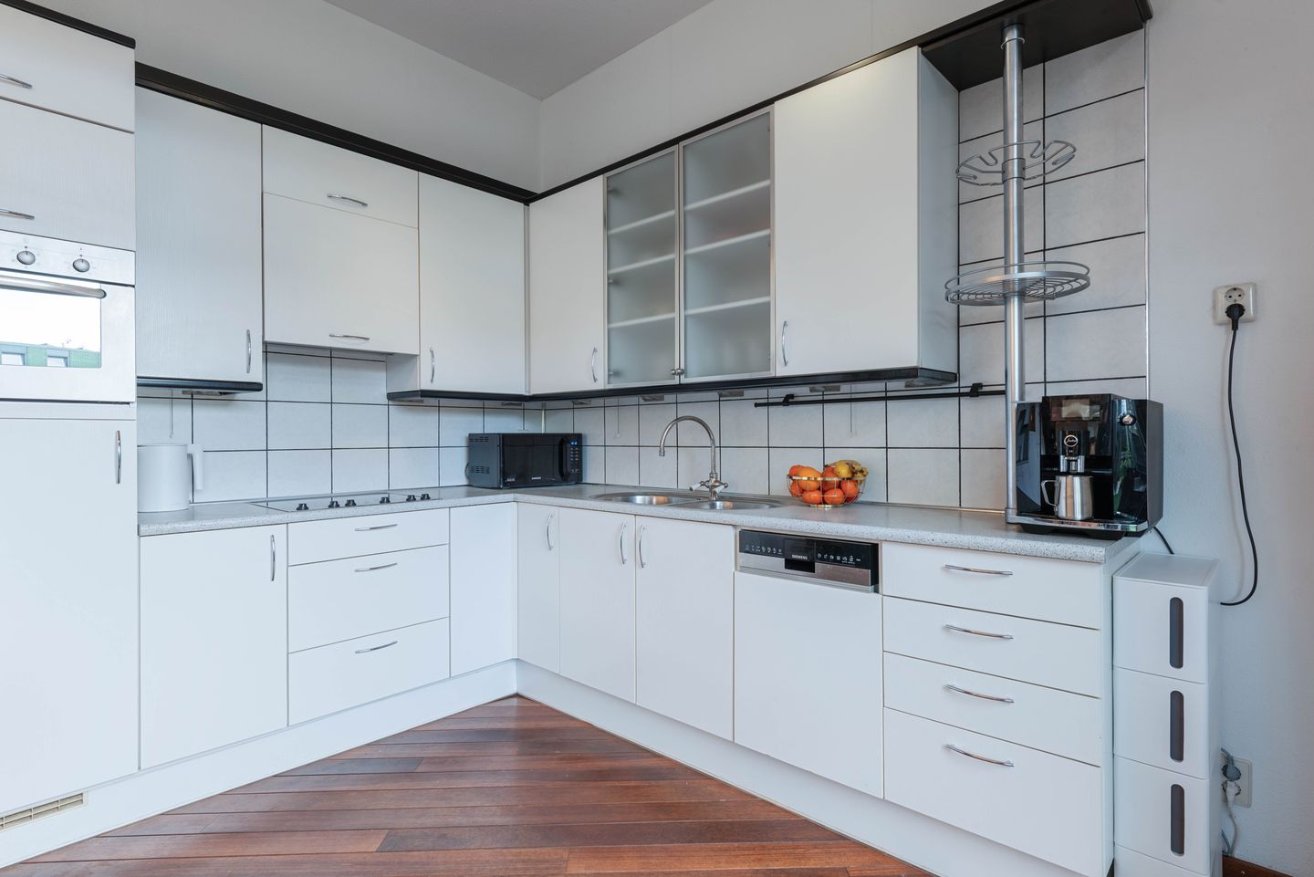 Photo 20 of Korenwolfstraat 43