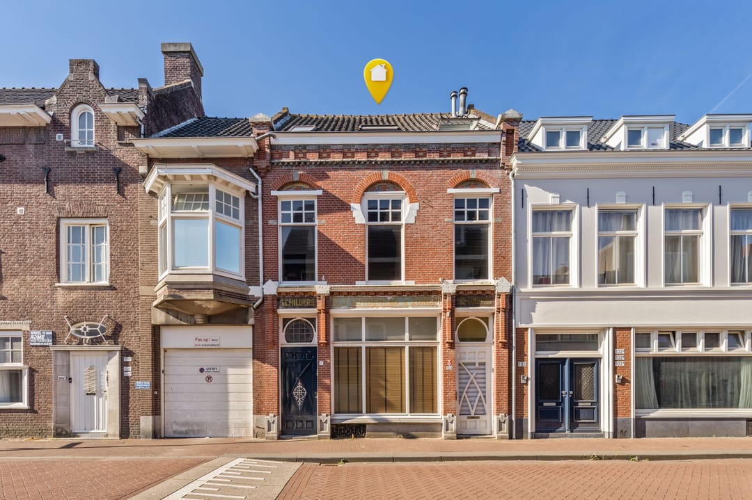 Photo 1 of Raadhuisstraat 104-A