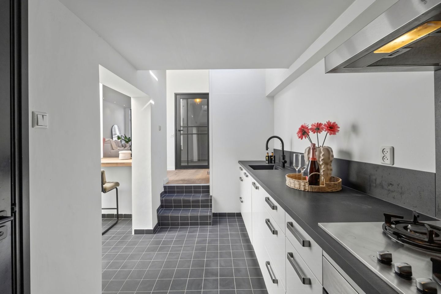 Photo 19 of Raadhuisstraat 104-A