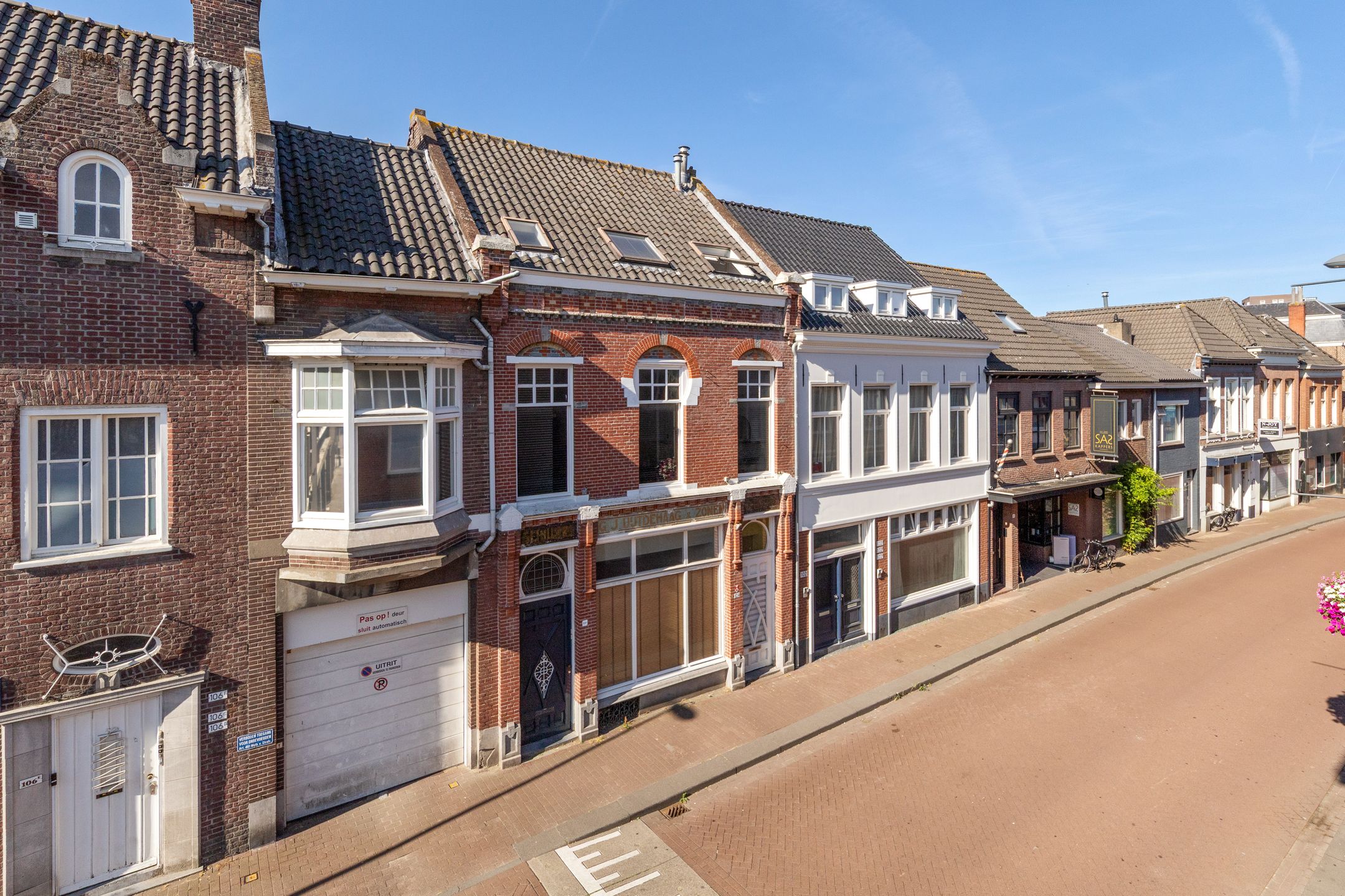 Photo 51 of Raadhuisstraat 104-A