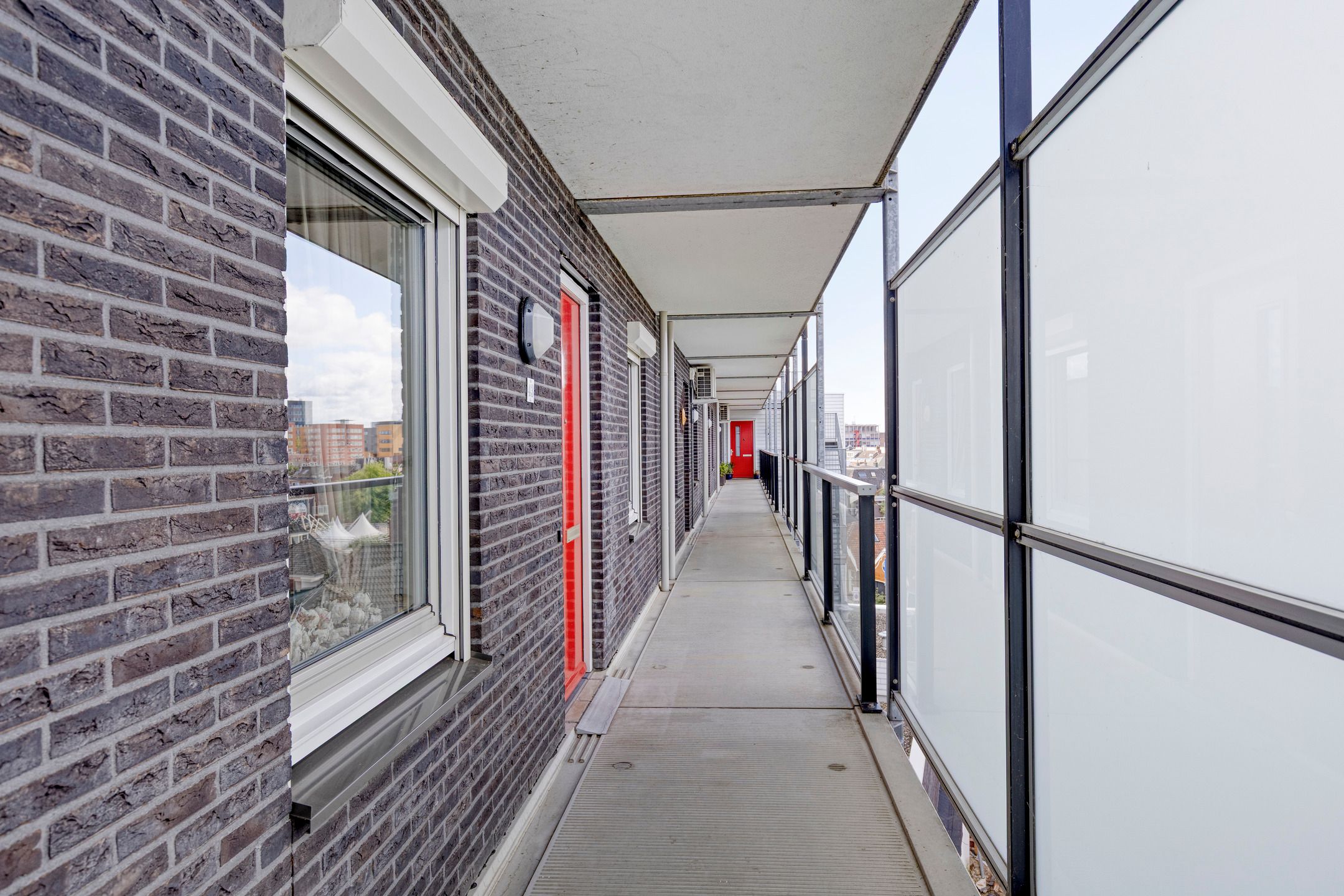 Photo 12 of Bevrijderslaantje 43