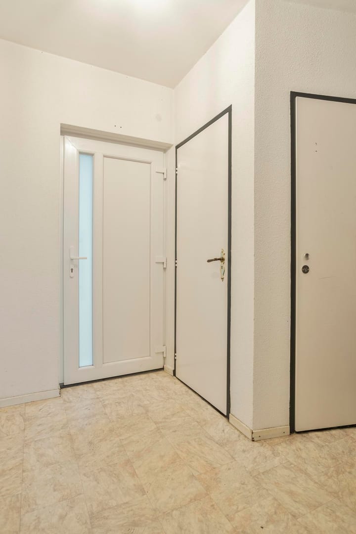 Tussenwoning te koop: Van Hiltenstraat 3, Geleen