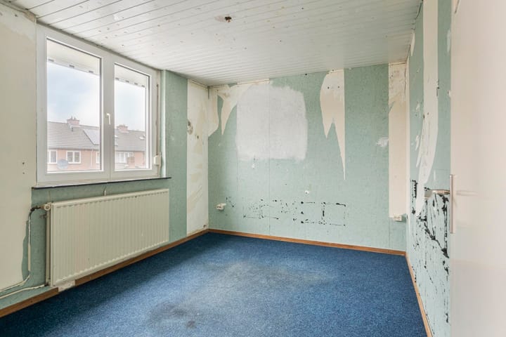 Tussenwoning te koop: Van Hiltenstraat 3, Geleen