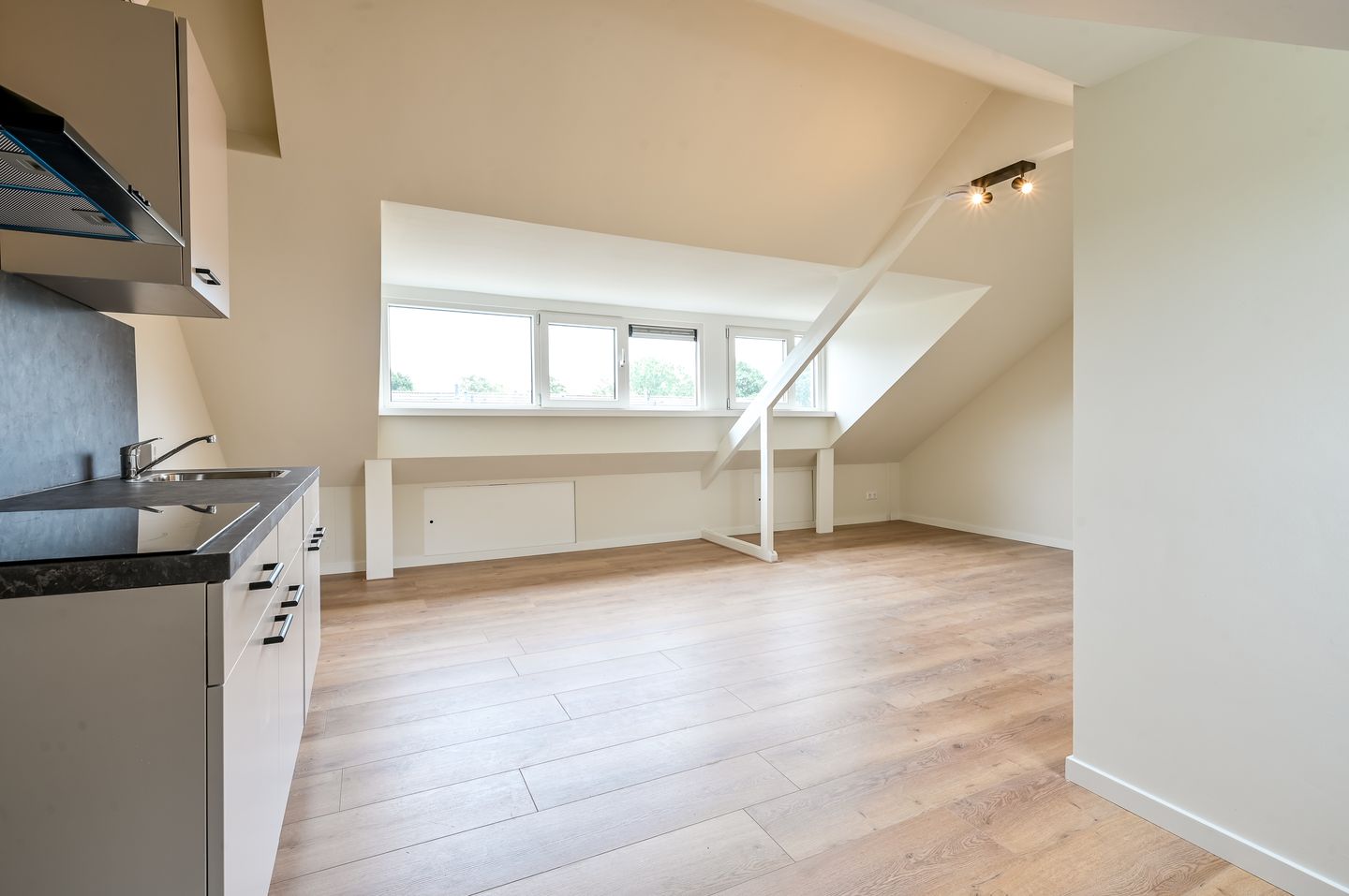 Photo 10 of Hofstede 41-C