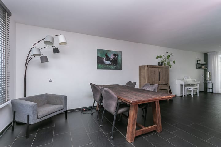 Tussenwoning te koop: Broensdel 14, Merkelbeek