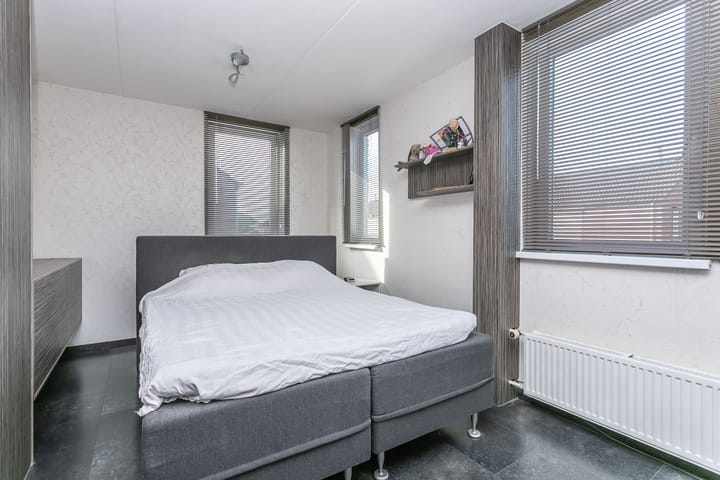 Tussenwoning te koop: Broensdel 14, Merkelbeek