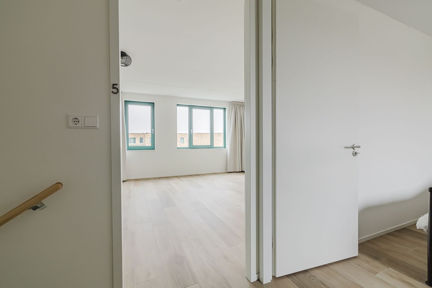 Photo 20 of Barend Cohenstraat 17