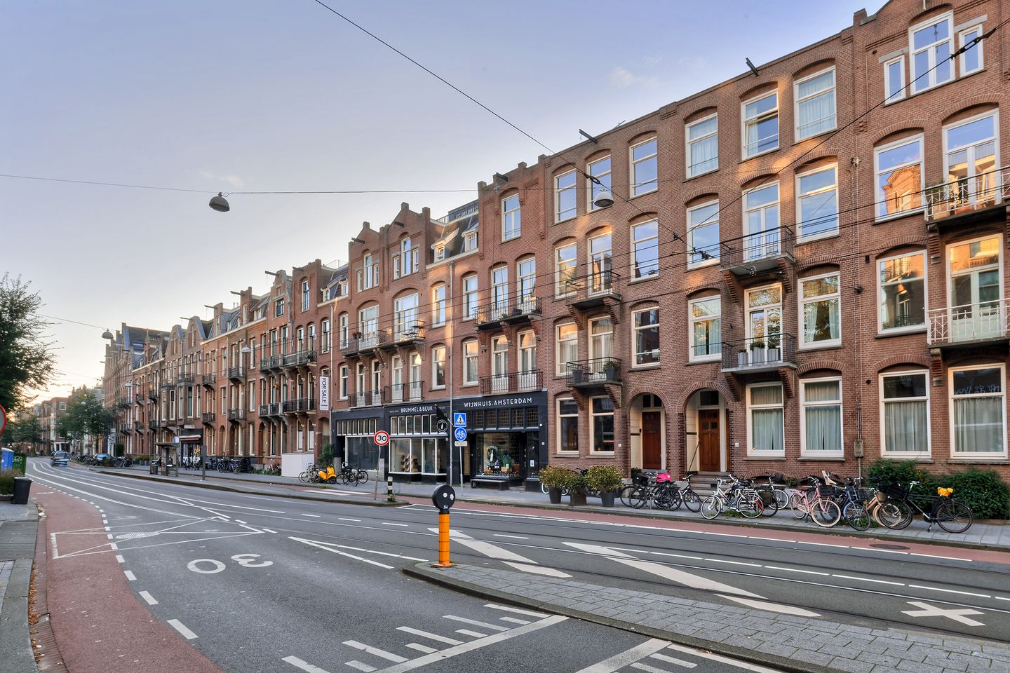 Photo 44 of Koninginneweg 257-B