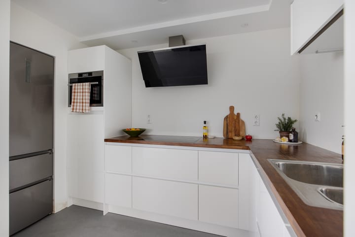 Appartement te koop: Vijf Meilaan 250, Leiden