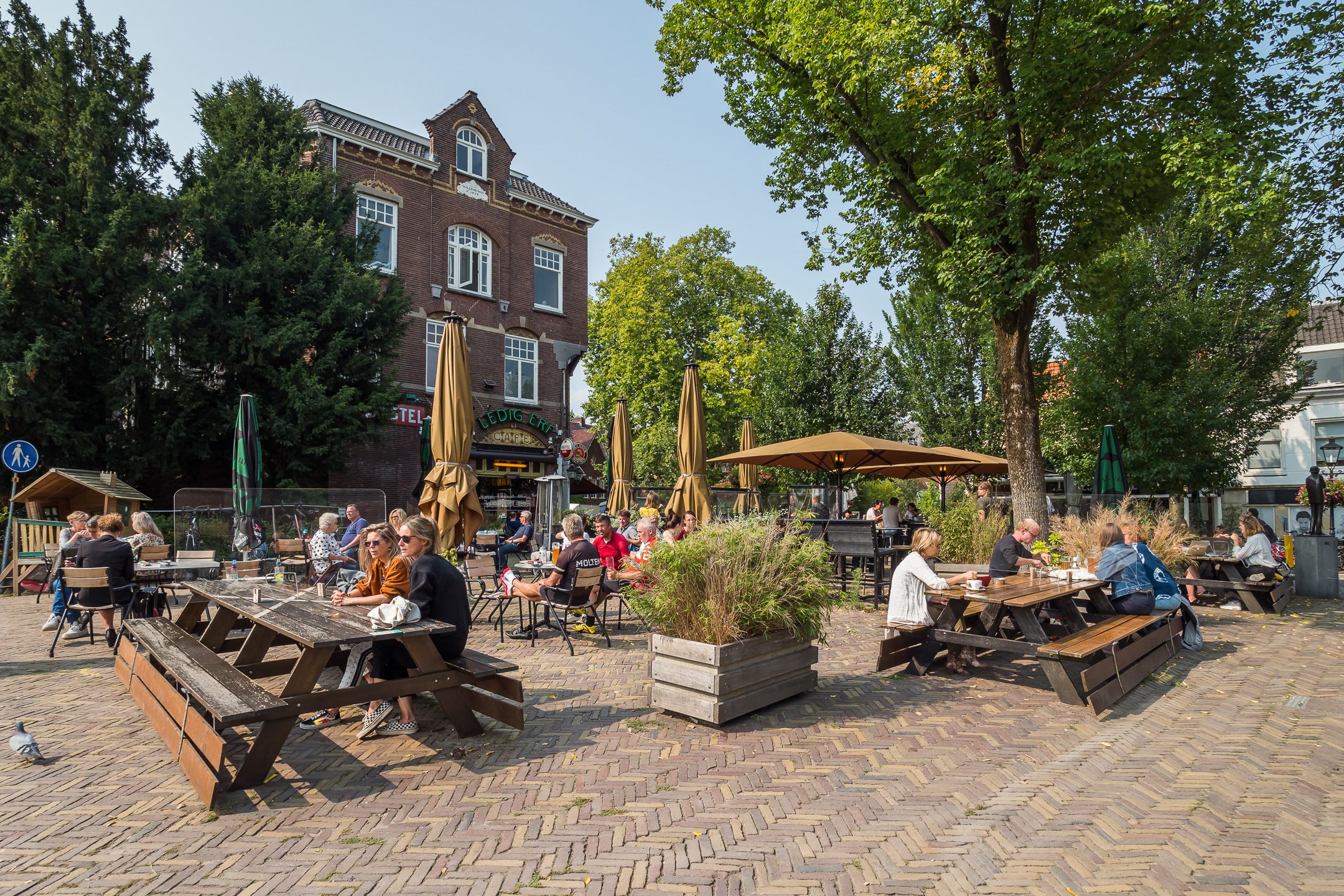 Photo 36 of Merwedestraat 49