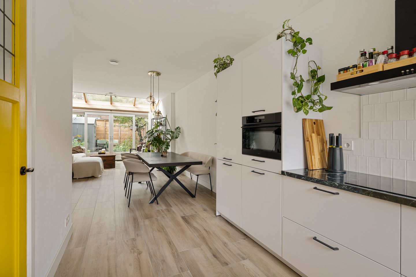 Photo 19 of Merwedestraat 49